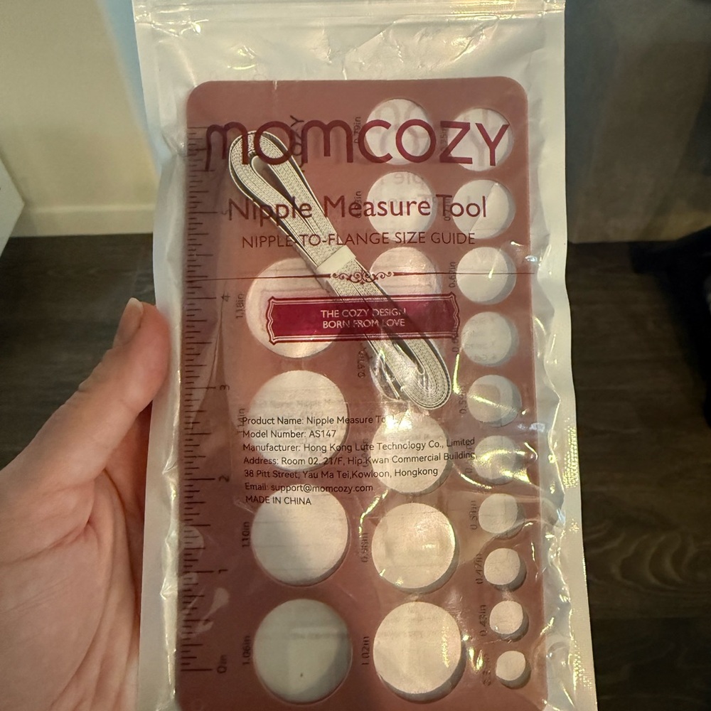 Momcozy Nipple Measure Tool (Ruler & Silicone Measurement Tool)